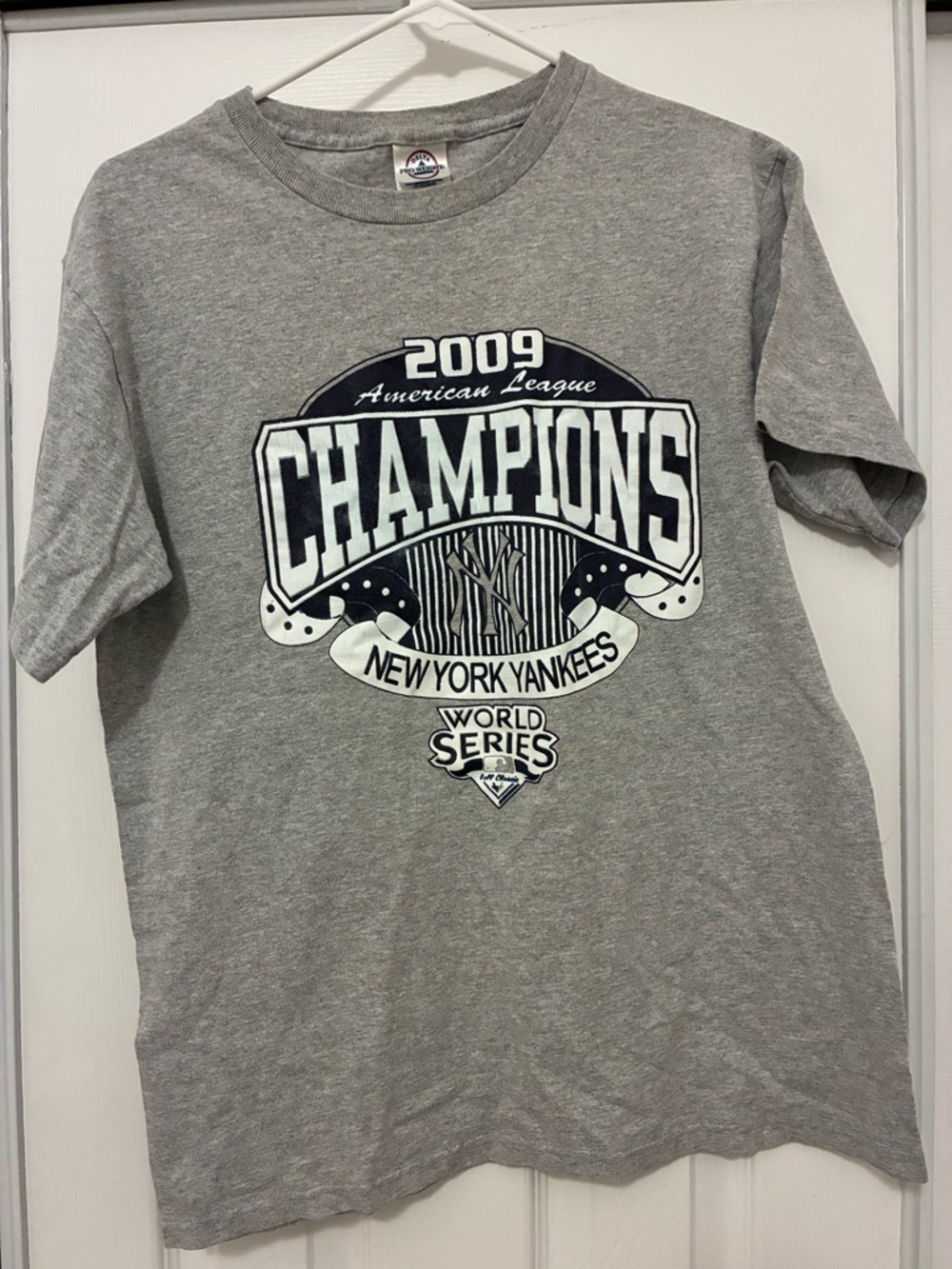 NY Yankees 2009 Champions Tee-Vintage